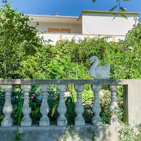 Apartmán Elvira *