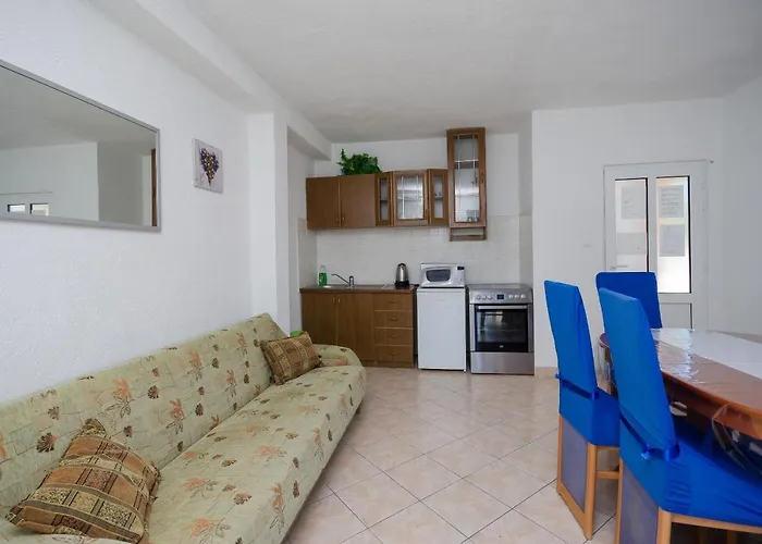 Apartman Elvira *